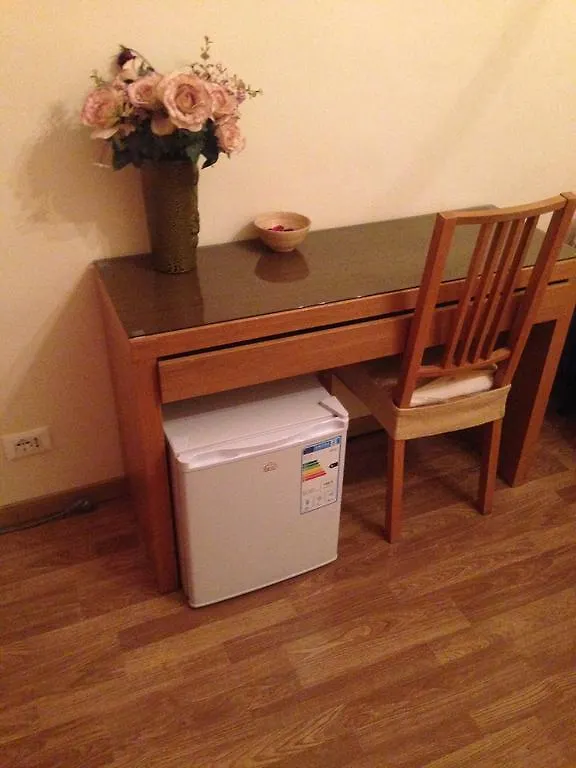 Bed and Breakfast Le Charme House 2 Roma 2*,