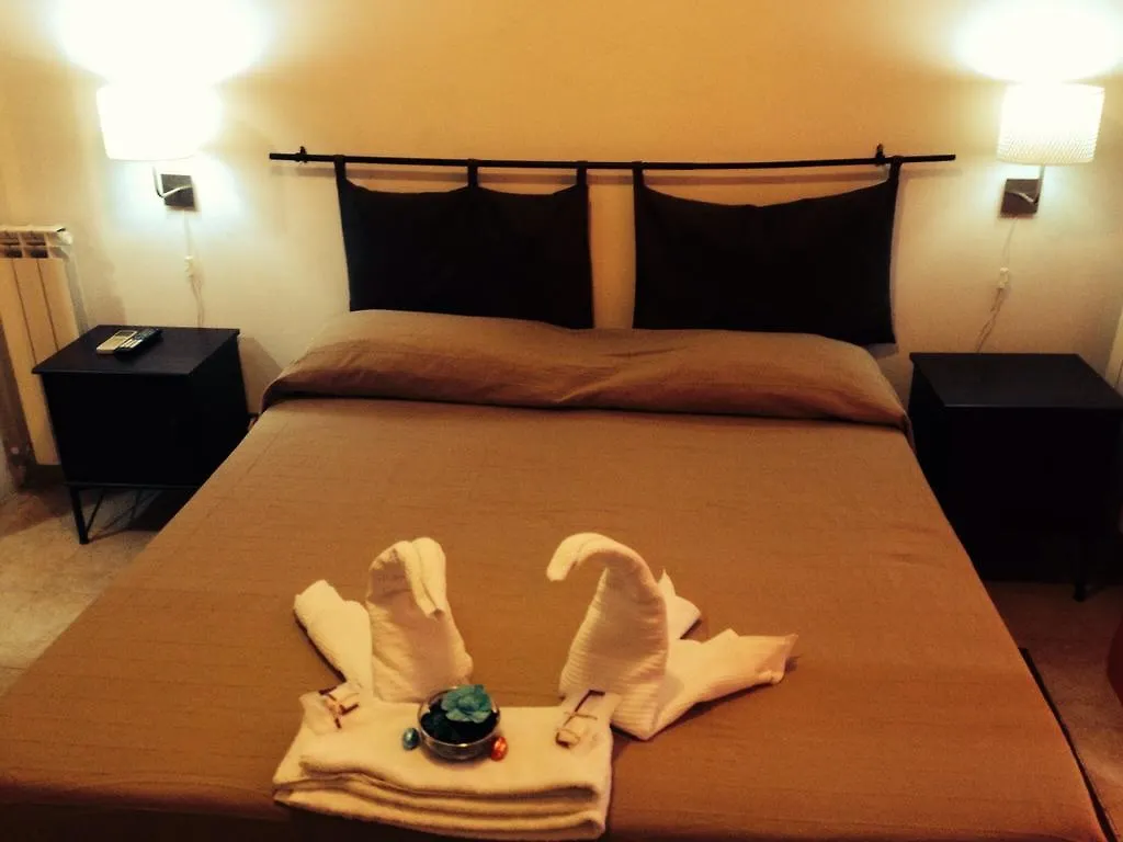 Bed & Breakfast Le Charme House 2 Bed and Breakfast Rome