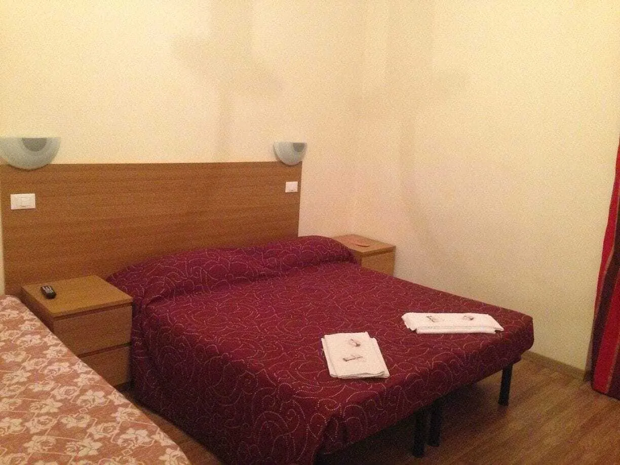 Le Charme House 2 Bed and Breakfast Rome