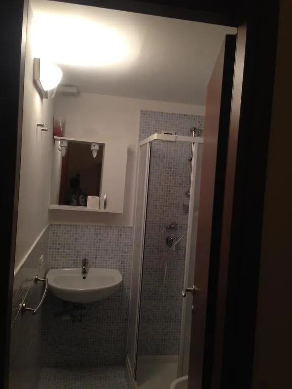 Le Charme House 2 Bed & Breakfast Roma